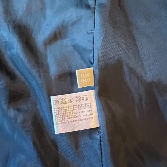 Uniqlo Men's Performance Jacket - Navy - Picture 12 of 12